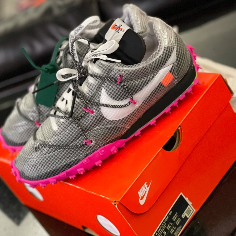 Nike (OFF WHITE) Waffle Racer